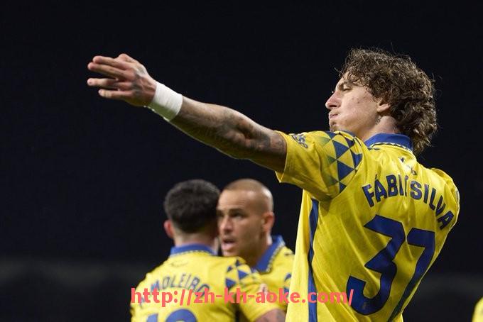 澳客足彩-世俱杯历届比赛净胜球数据分布及变化轨迹解析